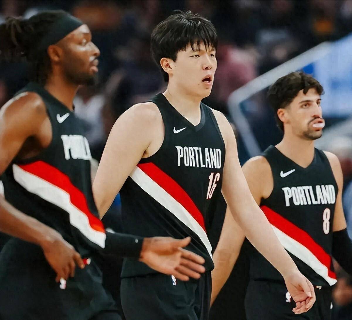 今晚体能课后；波特兰开拓者回应争议备战CBA常规赛；引发热议；赛程密集仍需轮换的简单介绍