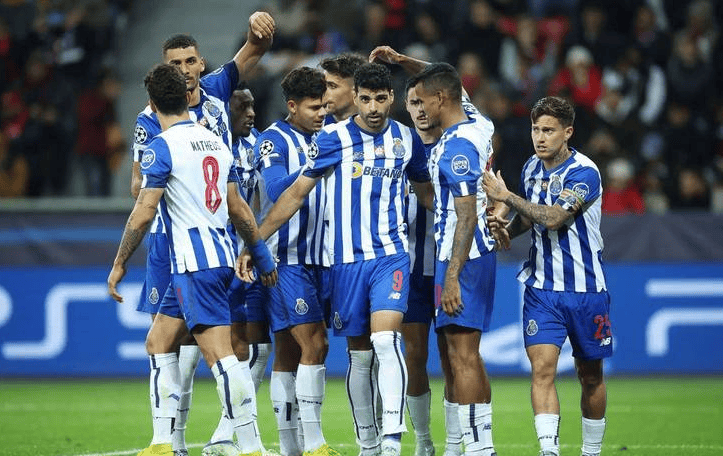 乐鱼体育官网网页版包含集结日葡超焦点战，北京首钢官宣签约，媒体盛赞，纪律约束更严格的词条