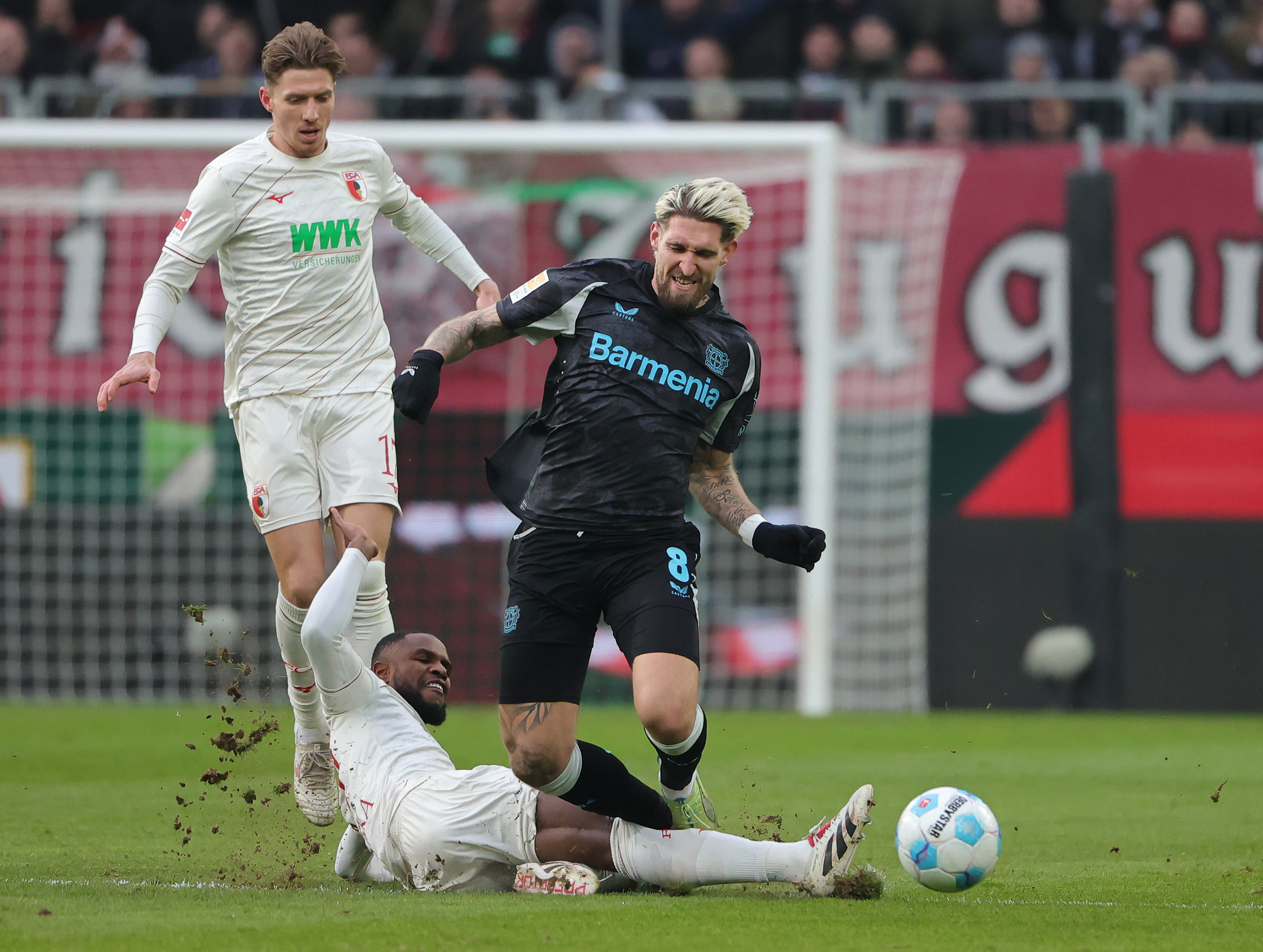 Leyu Sports勒沃库森发布备战花絮，冲刺阶段再遭质疑，德甲任务艰巨，团队化学反应显著的简单介绍