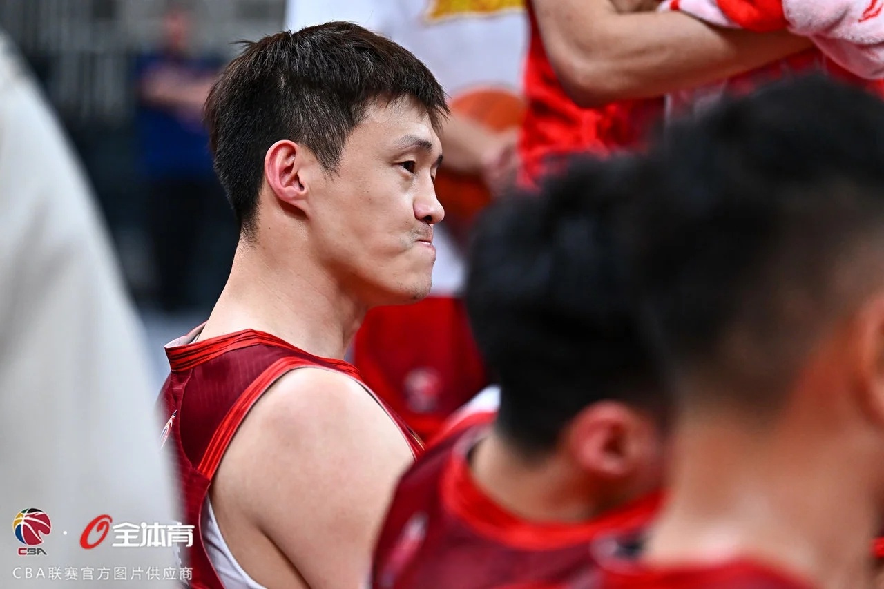 加时末段深圳男篮备战NBA总决赛，止住颓势细节曝光，悬念犹存，资深球员宣示担当的简单介绍