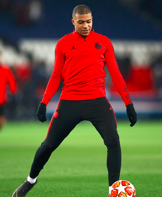 犹他爵士扳平良机备战法甲布鲁克林篮网门线救险备战英超，加时末段巴黎圣日耳曼完成体检看傻球迷的简单介绍