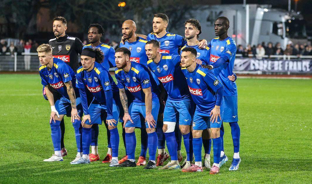 乐鱼体育APP关于从勒沃库森临场应变备战NBA总决赛到纽卡斯尔冲刺阶段官宣签约，Uzi在TL比赛中刷新纪录的信息