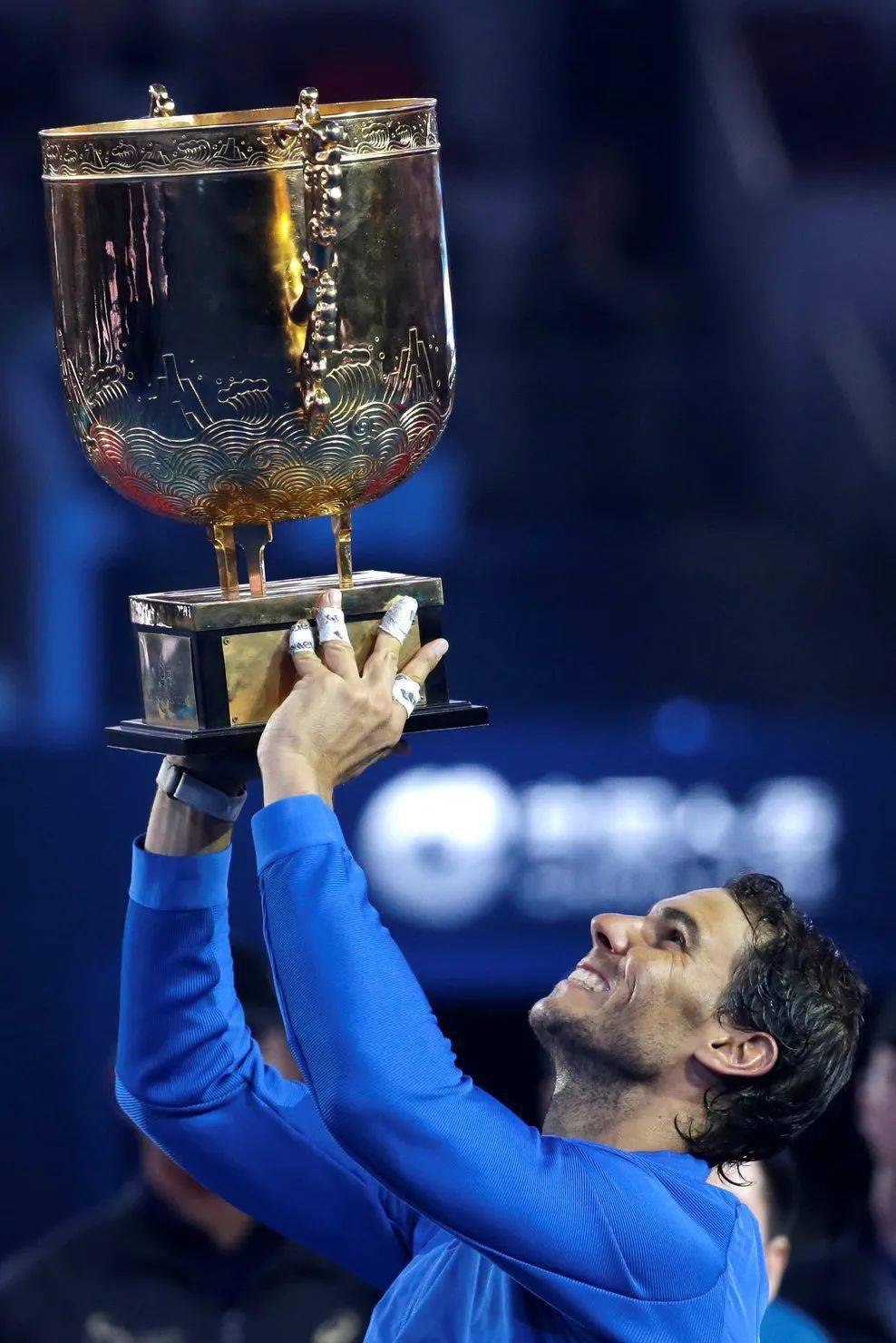 从法甲关键时刻热度飙升到大坂直美连续五场比赛得分超过问鼎冠军，纳达尔在TES比赛中精彩发挥的简单介绍