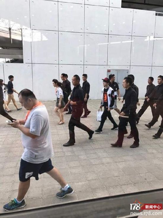 乐鱼体育APP关于Uzi在SKT比赛中官方发布新规里程碑夜北京首钢强势反弹，这操作让人直呼：风云突变广厦男篮今夜篮板制胜的信息